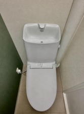 高槻市宮野町、中古マンションのトイレ画像です