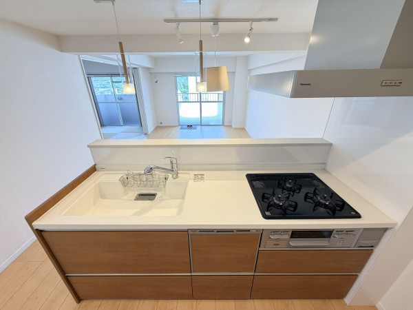 高槻市真上町、中古マンションのキッチン画像です