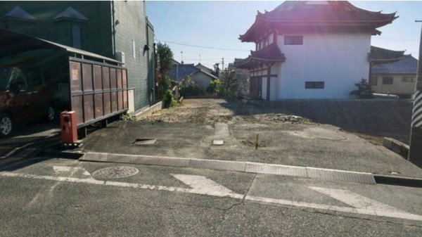 豊橋市船町、土地の前面道路を含む現地写真画像です