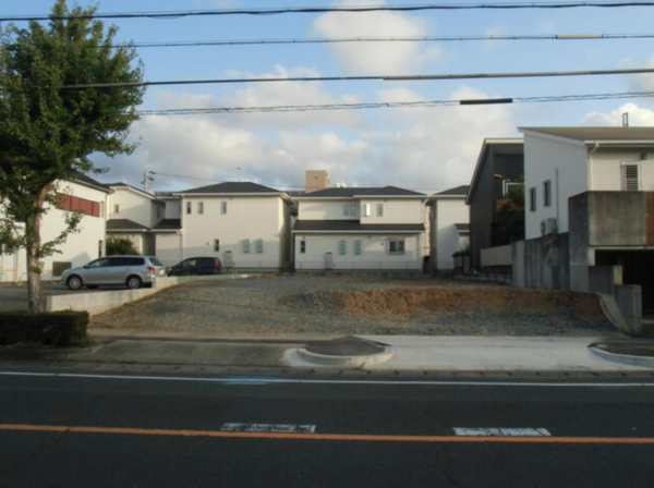 豊橋市西小鷹野、土地の画像です