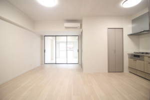 豊橋市花中町、マンションの居間画像です