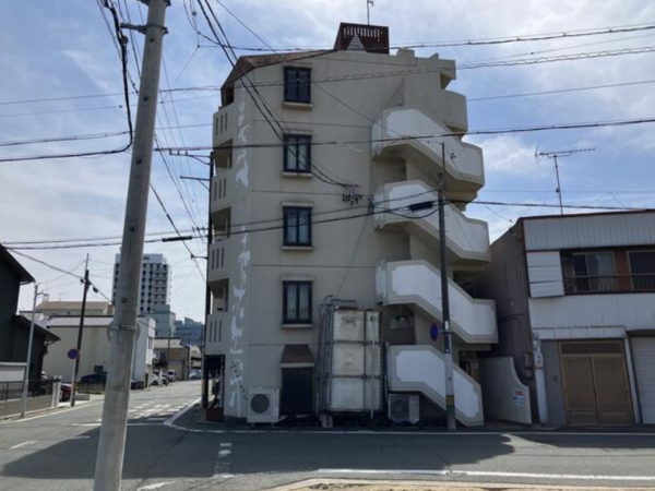 豊橋市花田一番町、マンションの外観画像です
