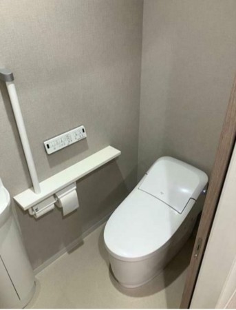 豊橋市前田中町、マンションのトイレ画像です