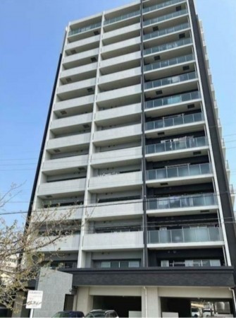 豊橋市前田中町、マンションの外観画像です