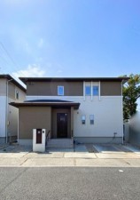 豊橋市向山町、中古一戸建ての外観画像です