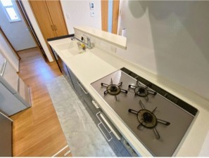 豊橋市向山町、中古一戸建てのキッチン画像です