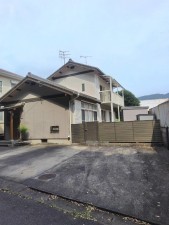 豊橋市多米東町、中古一戸建ての駐車場画像です
