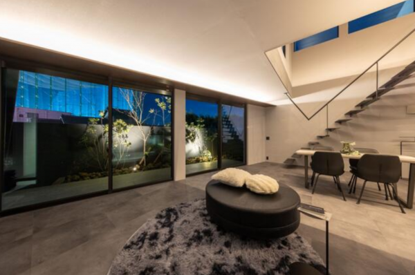 豊橋市向山町、中古一戸建ての画像です