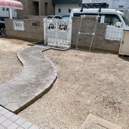 豊橋市三ノ輪町、中古一戸建てのエントランス画像です