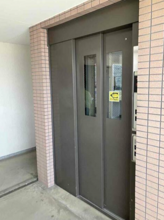 豊橋市羽根井町、マンションの画像です