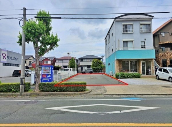 豊橋市忠興、土地の前面道路を含む現地写真画像です