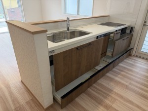 豊橋市東郷町、新築一戸建てのキッチン画像です