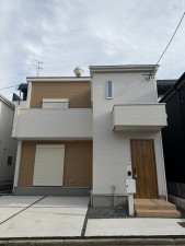 豊橋市東郷町、新築一戸建ての外観画像です