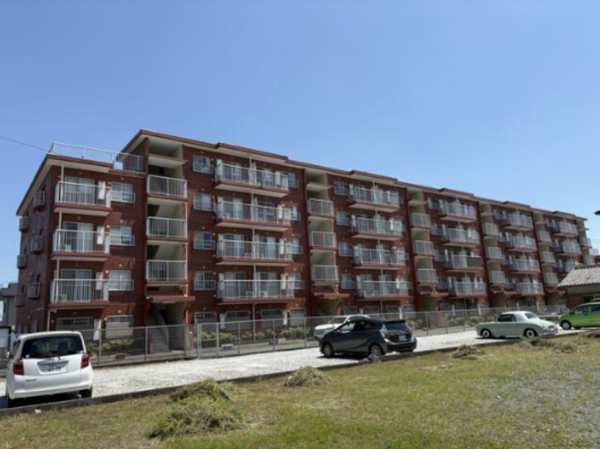 豊橋市向山町、マンションの外観画像です