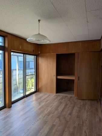 豊橋市岩屋町、中古一戸建ての居間画像です