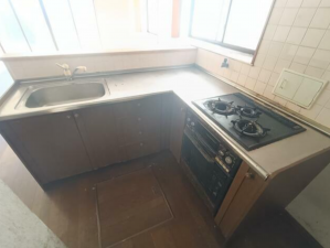豊橋市飯村北、中古一戸建てのキッチン画像です