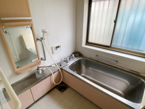 豊橋市多米中町、中古一戸建ての風呂画像です