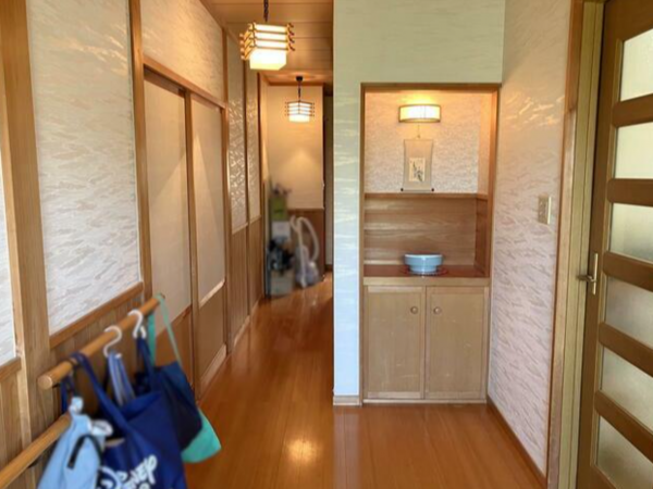 豊橋市富本町、中古一戸建ての画像です