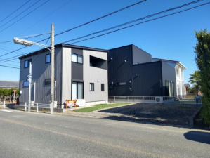 豊橋市神野新田町、中古一戸建ての外観画像です