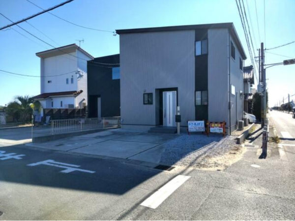 豊橋市神野新田町、中古一戸建ての外観画像です