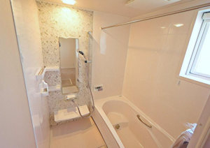 豊橋市牛川通、新築一戸建ての風呂画像です