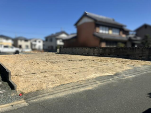 豊橋市中橋良町、土地の前面道路を含む現地写真画像です