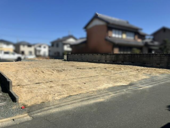 豊橋市中橋良町、土地の前面道路を含む現地写真画像です