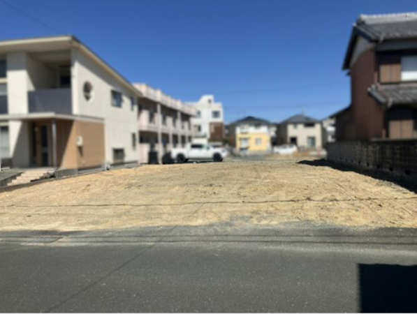 豊橋市中橋良町、土地の前面道路を含む現地写真画像です
