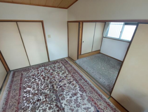 豊橋市牛川町、マンションの居間画像です