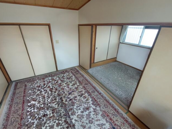 豊橋市牛川町、マンションの居間画像です