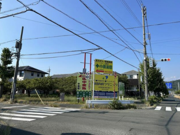 豊橋市東岩田、土地の前面道路を含む現地写真画像です