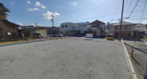 豊橋市向山町、土地の前面道路を含む現地写真画像です