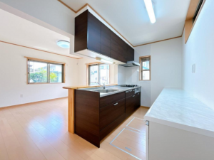 豊橋市岩屋町、中古一戸建ての画像です