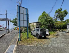 豊橋市岩屋町、土地の前面道路を含む現地写真画像です