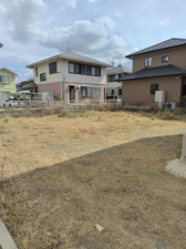 豊橋市下地町、土地の前面道路を含む現地写真画像です