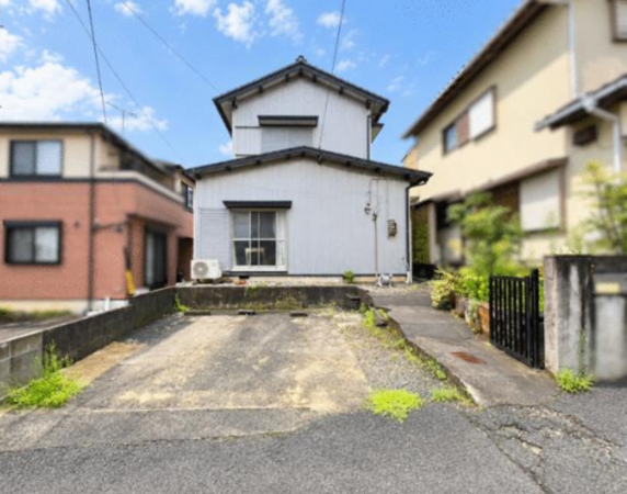 豊橋市飯村町、土地の前面道路を含む現地写真画像です