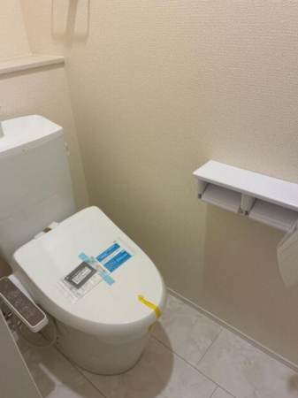 豊橋市曙町、新築一戸建てのトイレ画像です