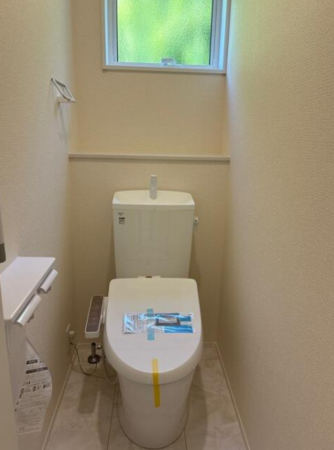 豊橋市曙町、新築一戸建てのトイレ画像です