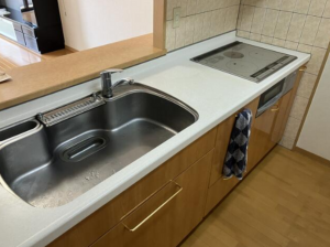 豊橋市羽根井西町、マンションのキッチン画像です