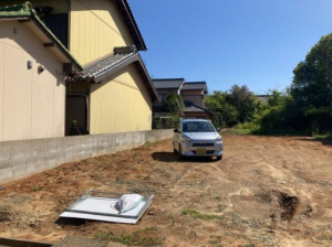 豊橋市曙町、新築一戸建ての前面道路を含む現地写真画像です