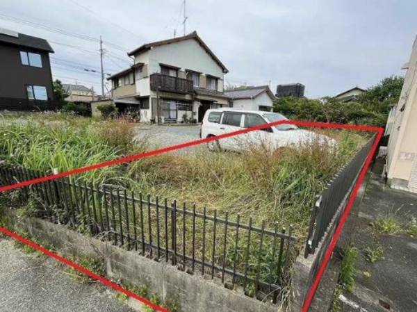豊橋市羽根井西町、土地の前面道路を含む現地写真画像です