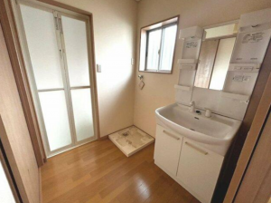 豊橋市大村町、中古一戸建ての画像です