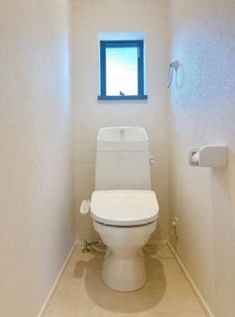 豊橋市西口町、中古一戸建てのトイレ画像です