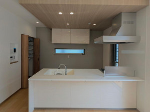 練馬区小竹町、新築一戸建てのキッチン画像です