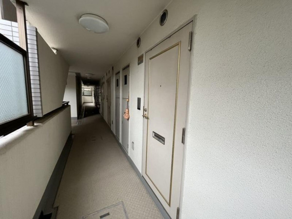 練馬区関町北、中古マンションの玄関画像です