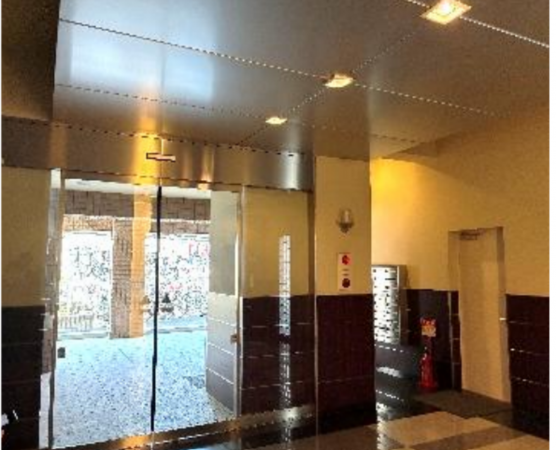 練馬区谷原、中古マンションのエントランス画像です