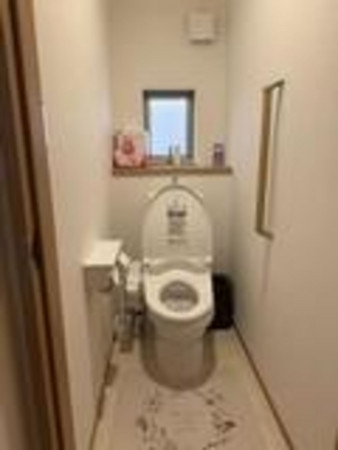 練馬区西大泉町、中古一戸建てのトイレ画像です