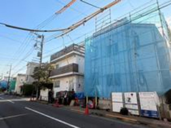 練馬区中村、新築一戸建ての外観画像です