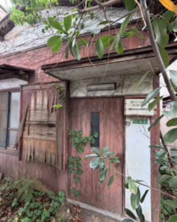 練馬区大泉町、中古一戸建ての外観画像です