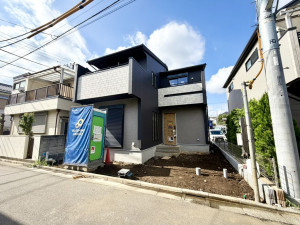 練馬区大泉町、新築一戸建ての外観画像です